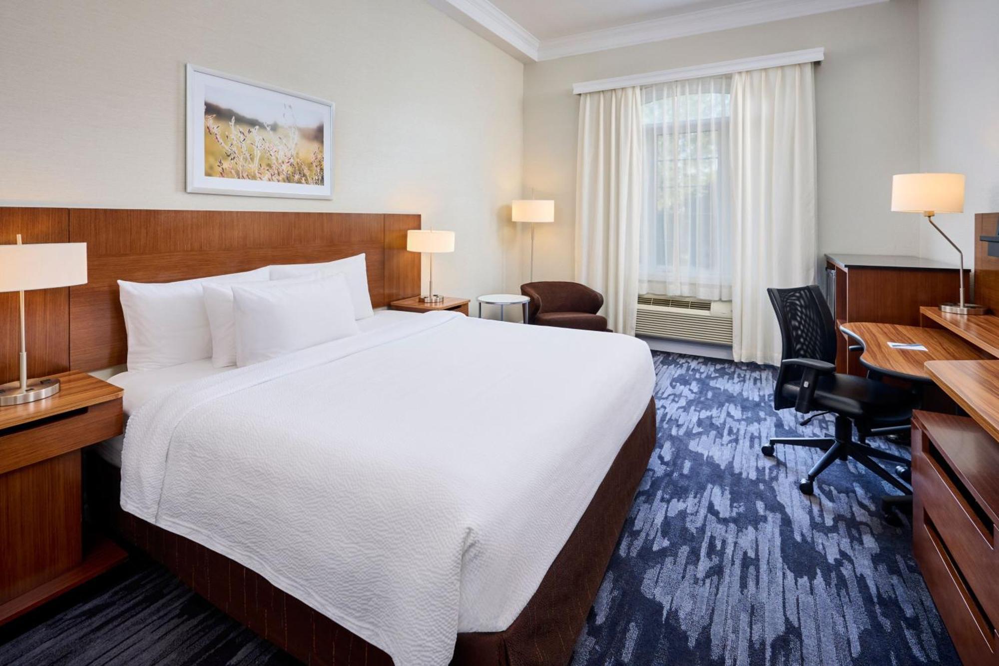 Fairfield Inn & Suites By Marriott Ottawa Kanata Buitenkant foto